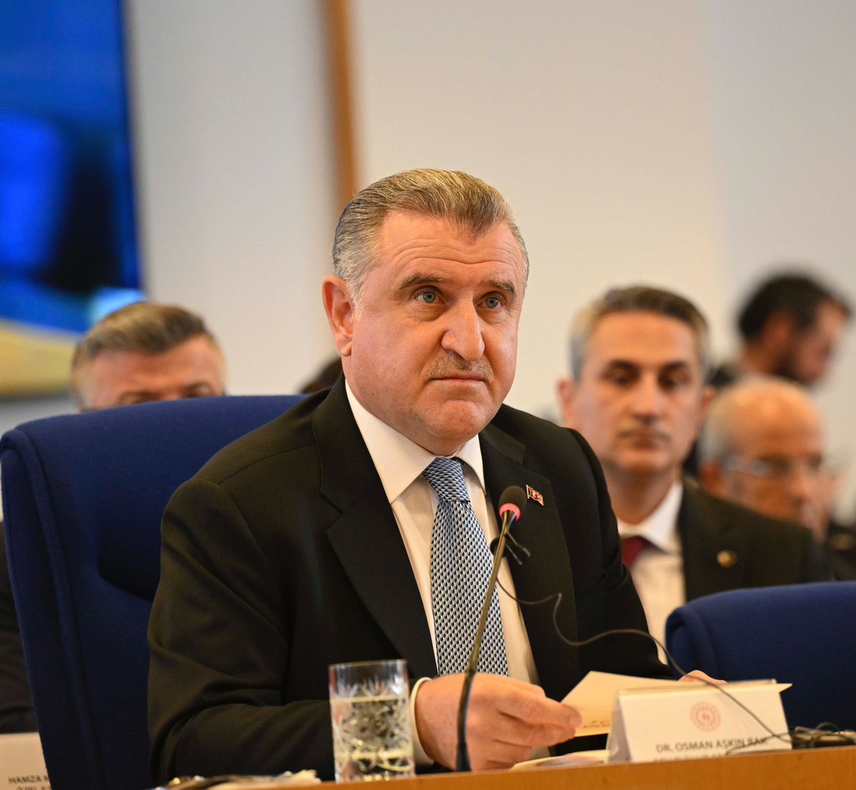 OA_BAK's tweet photo. Gençlik ve Spor Bakanlığımızın 2024 yılı bütçesi TBMM Plan ve Bütçe Komisyonu’nda kabul edildi.

TBMM Plan ve Bütçe Komisyonu Başkanımız @mehmedmus'a, değerli komisyon üyelerine ve çalışma arkadaşlarıma teşekkür ediyorum.

Bütçemiz Türk sporuna ve gençlerimize hayırlı olsun. https://t.co/vG4HimeSiJ