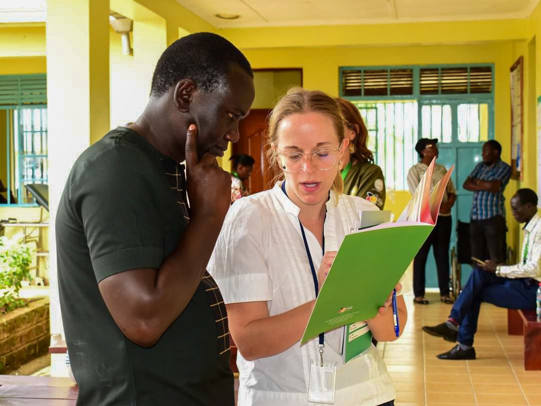 mms_kenya's tweet image. We had the honor of hosting a delegation from @PEPFAR, @USAIDKenya, @CDCKenya, &amp;amp; @PeaceCorps at our Angola DREAMS Integrated Hub.

The visit was to explore the implementation, accomplishments, best practices, and impact of the DREAMS program.
@ampathkenya

#makemesmile  #dreams