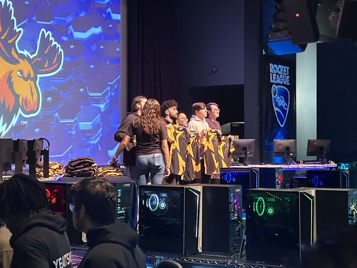 Utica University Esports tweet media