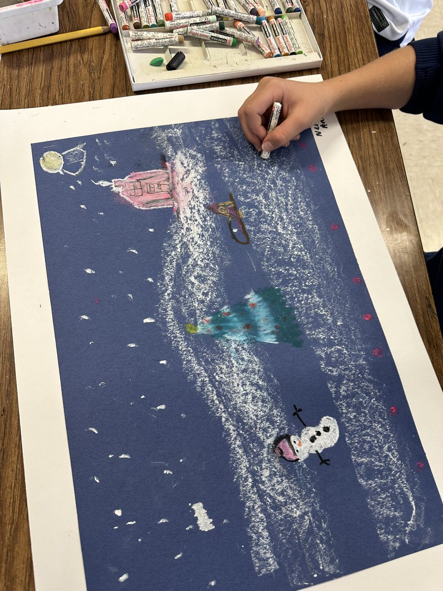 Great things happening in the art room! Preparing for the winter show. <a href="/Stewart_gcufsd/">Keri Hand</a> <a href="/MrsLindseyGC/">Rachel Lindsey</a> <a href="/GCUFSD/">Garden City SD</a> <a href="/GCmusic_arts/">Amanda Hauser</a>