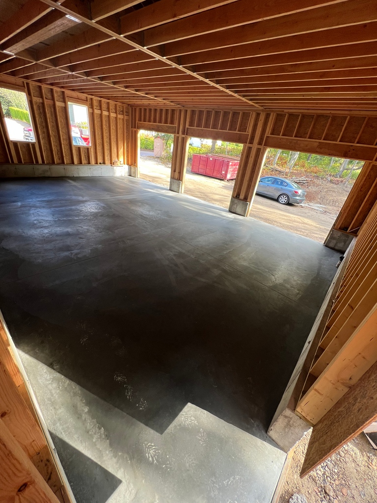 AdvancedGCCT's tweet image. We're thrilled to share that we've just poured a fresh, rock-solid concrete slab for the Fonseca garage, ensuring that it's built to stand the test of time.
#AdvancedGroupProjects #ConcreteSlab #SolidFoundation #GarageConstruction #QualityCraftsmanship #ProjectUpdate