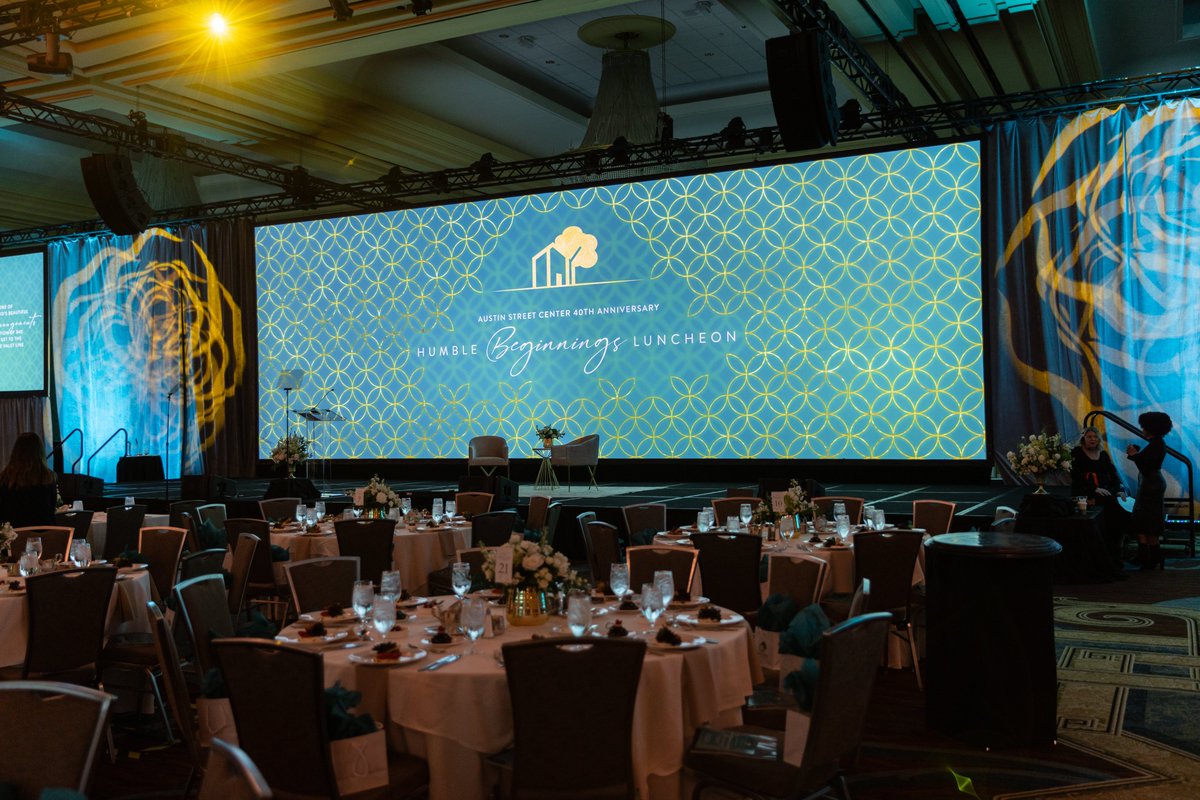 ahkleinert's tweet image. Another beautiful event by @AustinStreetCtr benefitting their work in our community. It was an honor to co-chair this luncheon and be a part of such a special event. #HelpThemHome