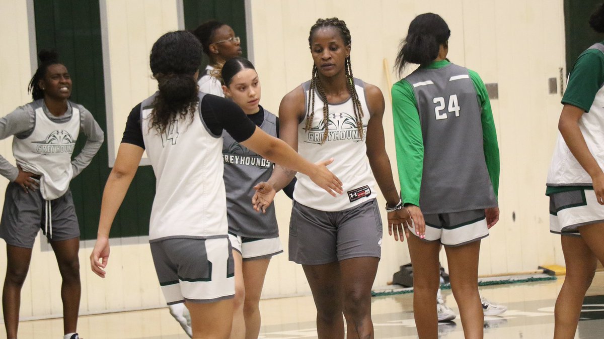 ⌛️⌛️⌛️

Just one week until we open the season at Greyhound Arena.

#ENMU #ALLIN