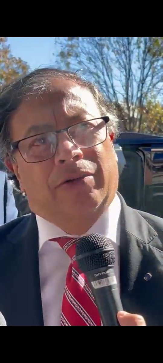 AugustoCubides's tweet photo. "El ELN hoy es el responsable de la vida del papá de Luis Díaz. Yo tengo que expresar mi más profundo rechazo, no solamente por haber secuestrado al papá de Luis, sino porque en el desarrollo de los acontecimientos no ha sido capaz de liberarlo”: @petrogustavo https://t.co/DFWf5m7eYX