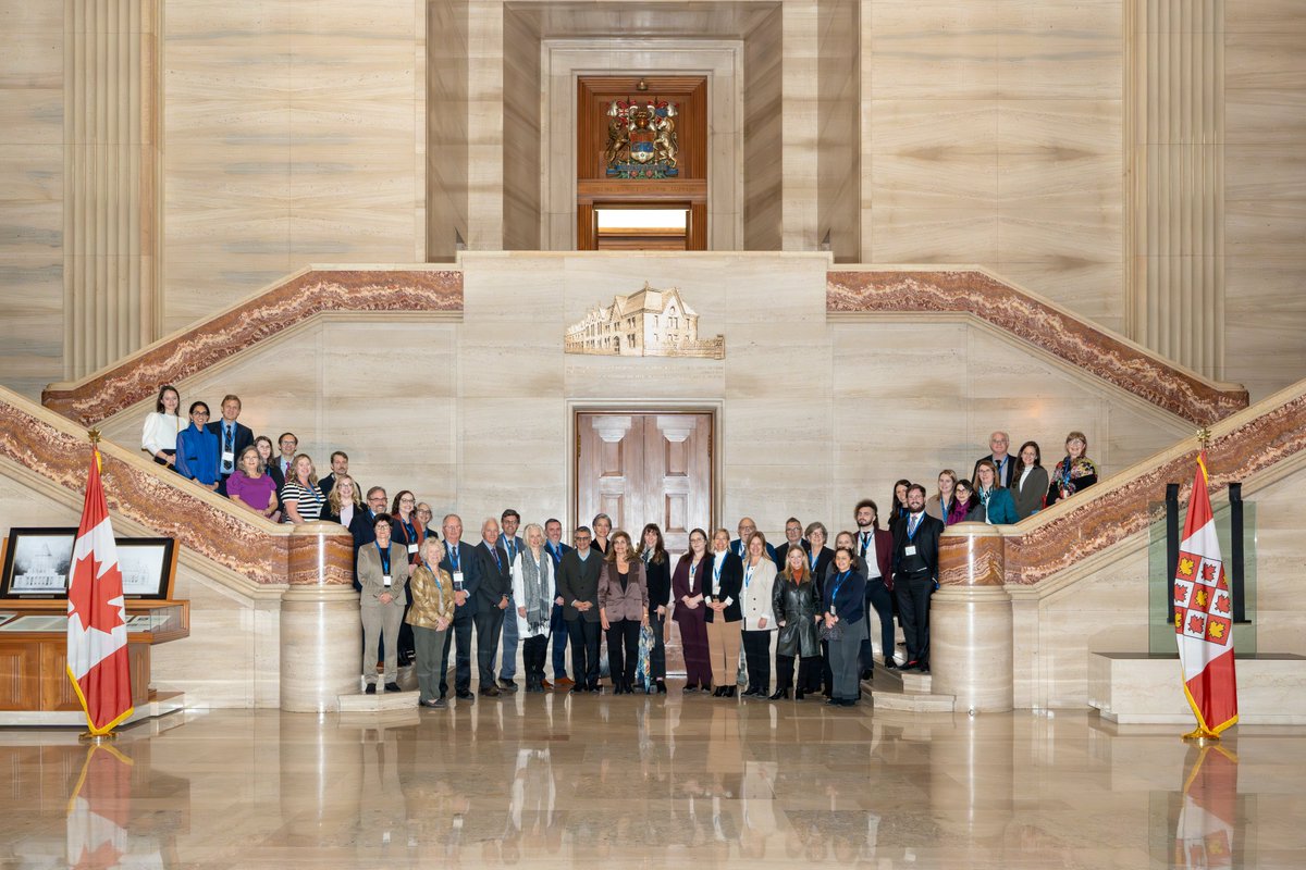CSC_fra's tweet photo. Le @ActionCommA2J a visité la Cour suprême du Canada lors de leur sommet annuel à Ottawa cette semaine. Pour en savoir plus sur le travail du Comité d'action et lire leur dernier rapport en ce qui concerne l’#AccèsÀLaJustice, consultez leur site web : https://t.co/CxZwfYImZC https://t.co/R4vI4aRfou