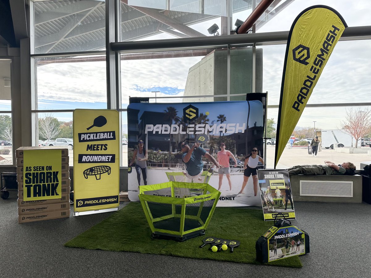 paddlesmash tweet media