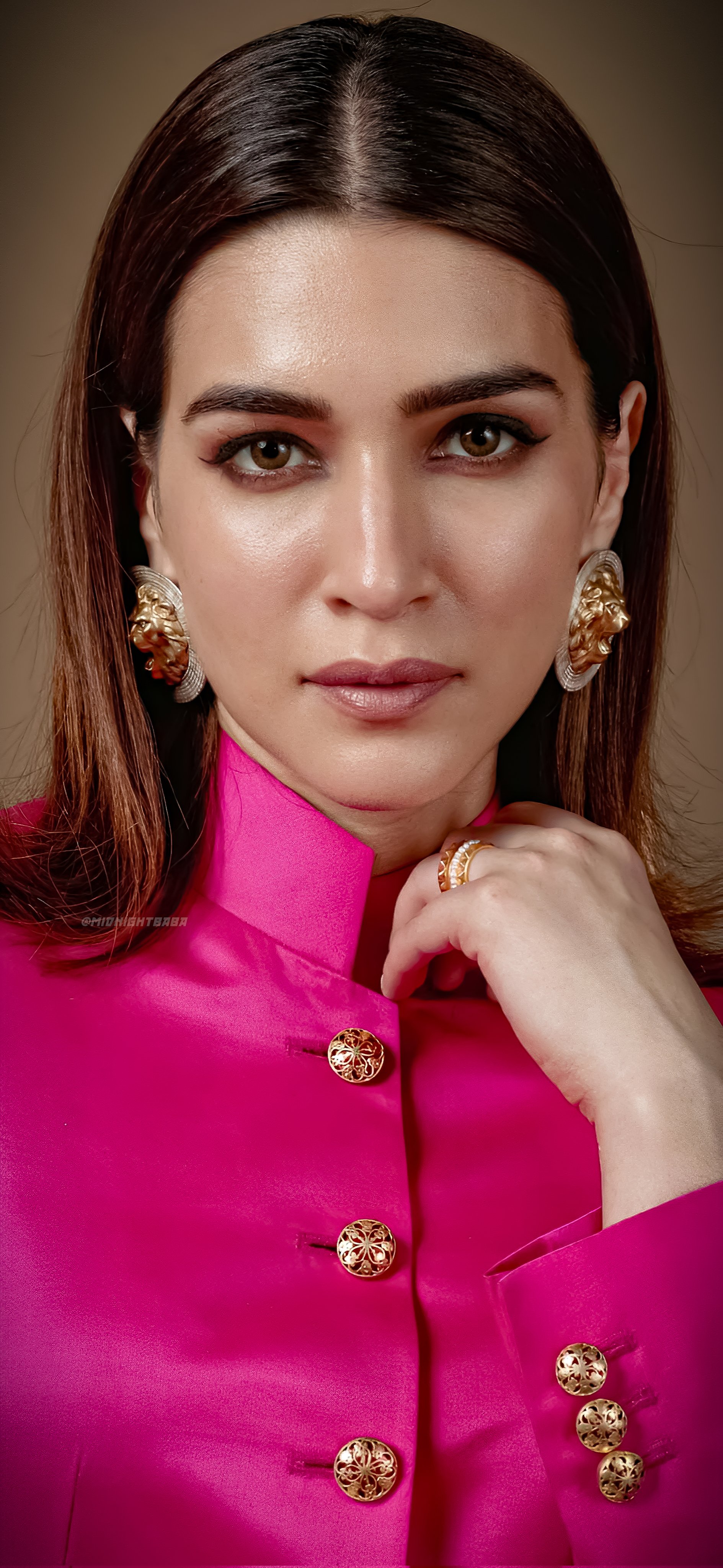 F-BxnU8W8AAHDLe?format=jpg&name=4096x409