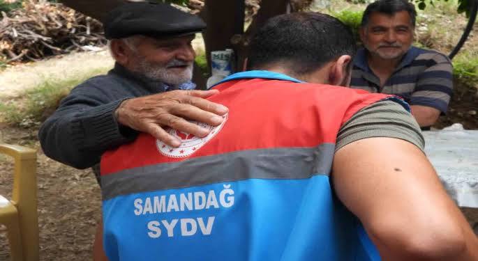 <a href="/MahinurOzdemir/">Mahinur Özdemir Göktaş</a> <a href="/RTErdogan/">Recep Tayyip Erdoğan</a> Sayın Bakanım, Sosyal Yardımlaşma ve Dayanışma vakfında çalışan Üniversite mezunu Ulusal Hane Personelleriyiz. İlk başta 4 ay diye başladı ama 2 kere sözleşmemiz uzatıldı ve 14 aydır devam ettik. Yine Uzatılmayı veya Daimî olmayı beklediğimiz için, evlenen, borca giren genç