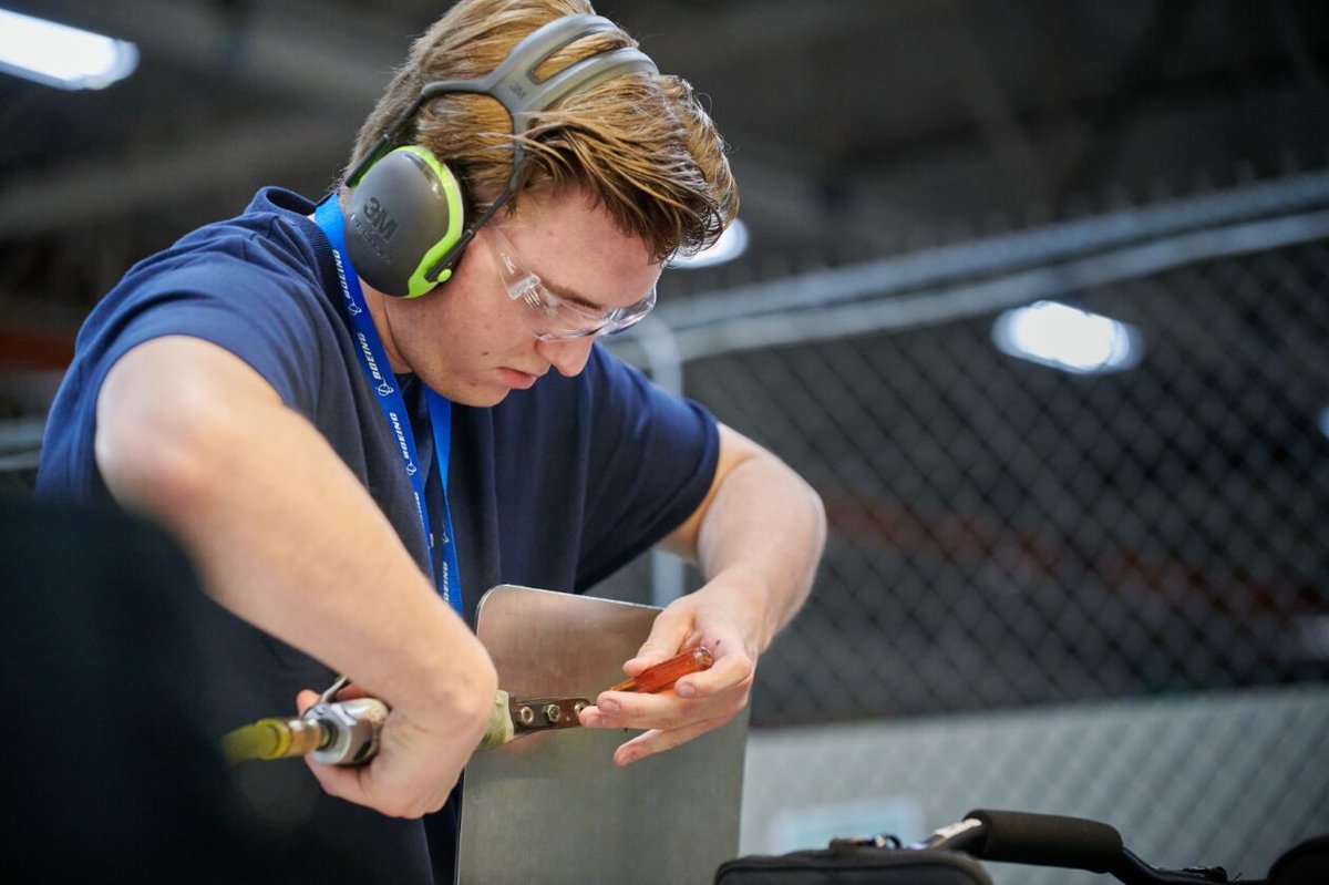#FlashBackFriday to the past Core Plus Aerospace summer internships. Applications for the 2024 summer internship open next week. Watch here for more information.