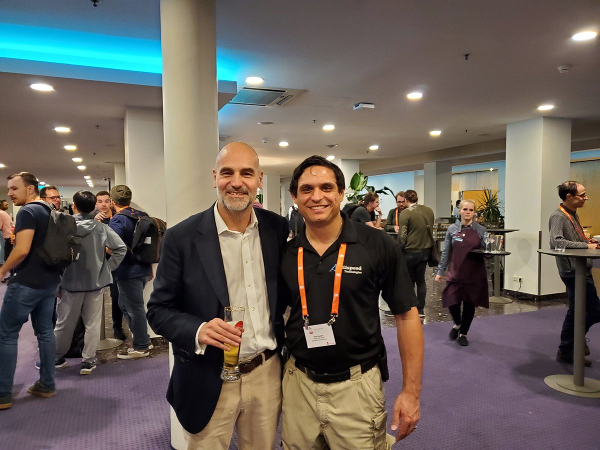 Having an absolute blast!! What a way to build community #UbuntuSummit