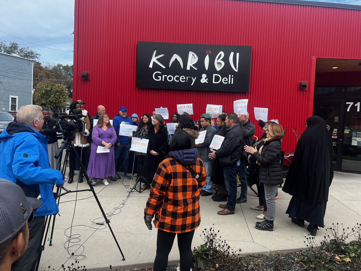mitrajunjalali's tweet photo. We gathered with faith/labor/business leaders + electeds this morning at an East Side BIPOC-owned small local business to say:
It’s time to pass a sales tax for Saint Paul that will fix our streets and invest in our parks.
Incredible organizing @minnesota_faith @LIUNAMinnesota https://t.co/GHHJP0csHP