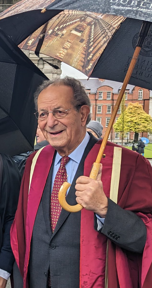 MathsTCD's tweet photo. It is with great sadness that we note the passing of Prof. Petros Florides. Petros was a valued colleague and beloved lecturer since he came to the school in April 1962. He will be greatly missed by us all. https://t.co/D9VJNiyVu4 https://t.co/57FzNPS4ZO