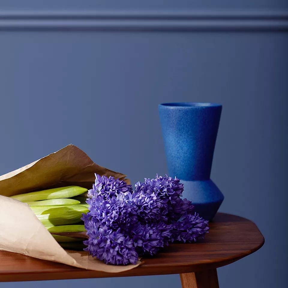 LaperlePainting's tweet image. Choosing the right color can change everything. Let us help you select the perfect shade that reflects your style and personality. Get in touch with us today! #ColorConsultation #InteriorPainting laperlepainting.com/laperle-color-…