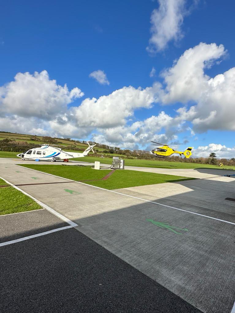 daepage's tweet photo. Busy day @PenzanceHeli today. Proud of my team and what we have…
 @PenzanceHeli @PilotHusky @PenzanceHour @iosflowers @TootsTaxi https://t.co/Y65dlHOqwu