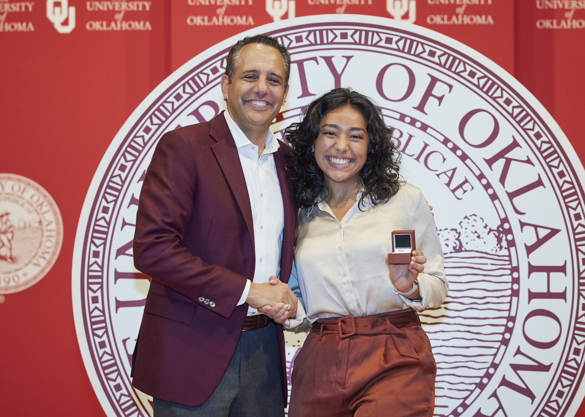 Students Receive Islander Ring During Social Distanced CelebrationStudents  Receive Islander Ring During Social Distanced Celebration | November | 2020  | News | Texas A&M University-Corpus Christi