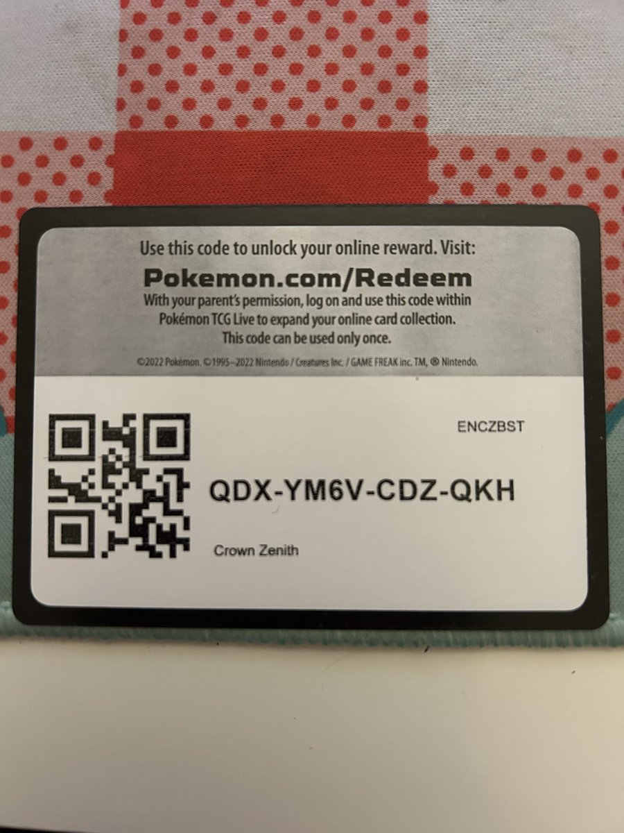 Cacigzz's tweet photo. I don’t play Pokémon TGC Live, so here are some codes if anyone can use them. 😊
These are for Crown Zenith.
 #PokemonTGCLive https://t.co/WZaRpUAZwA