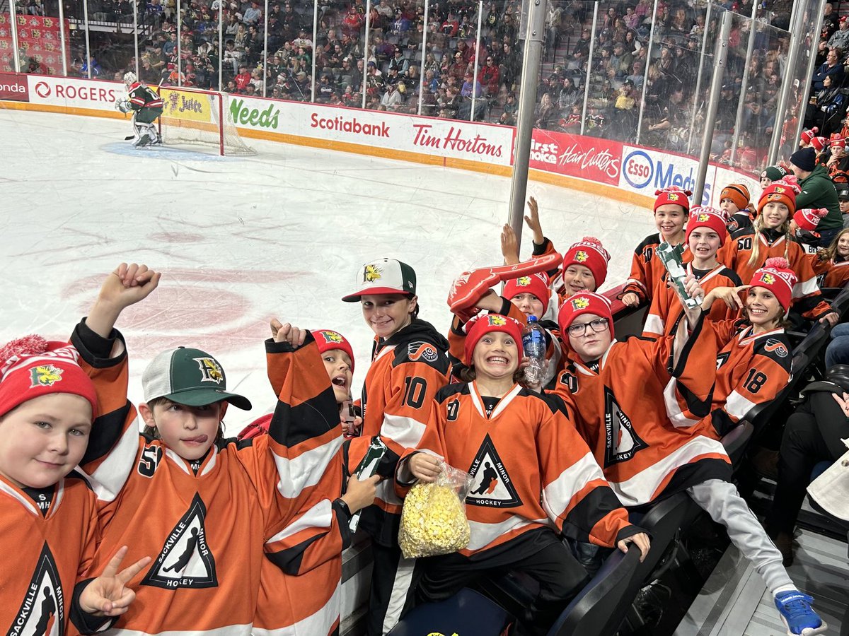 Sackville U11AA Black in the house. ⁦<a href="/HFXMooseheads/">Halifax Mooseheads</a>⁩ #gomoosego