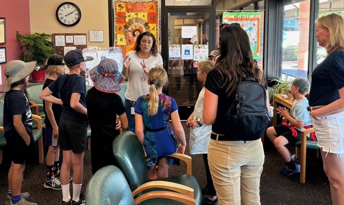 AvivaTucson's tweet photo. Our friend celebrated his birthday by having his friends join him in dropping off gifts and learning a little about the youth we serve here at Aviva. We LOVE kids helping kids and the wonderful folks who are raising them. Thank you for sharing your birthday with us! https://t.co/ZL9CKC2iGO