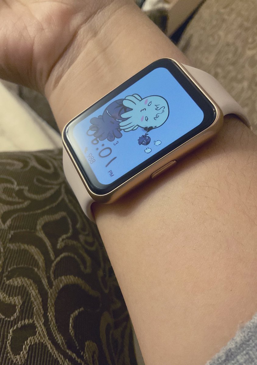 rizumaq's tweet photo. @dmwk00 I love it! Now it’s with me every day 🤭✨ https://t.co/KEPv3Eaoud
