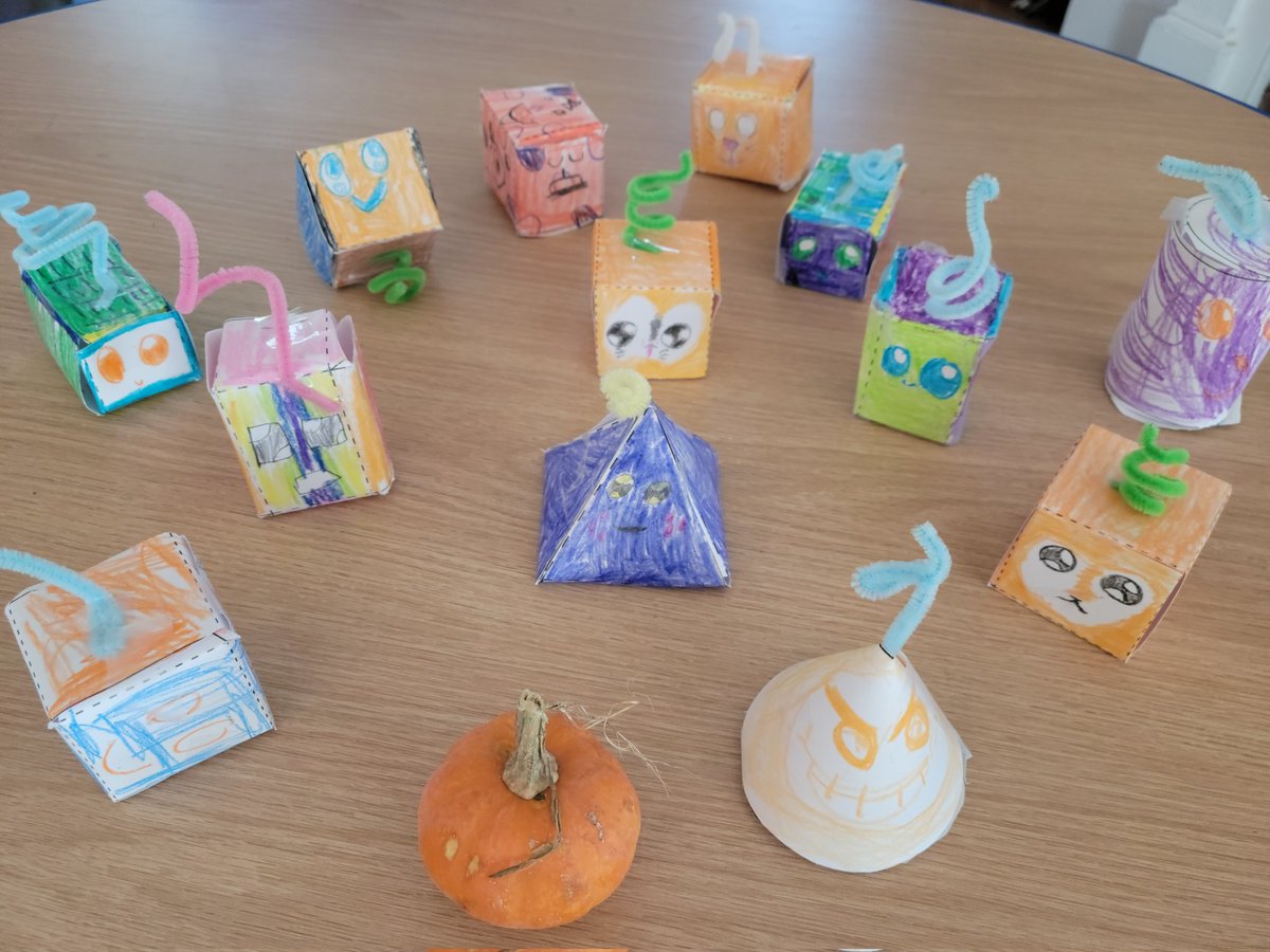 kemcn11's tweet photo. @carlyandadam 2nd grade loved the Spookley the Square Pumpkin STEAM project! https://t.co/jduzjjH7FG