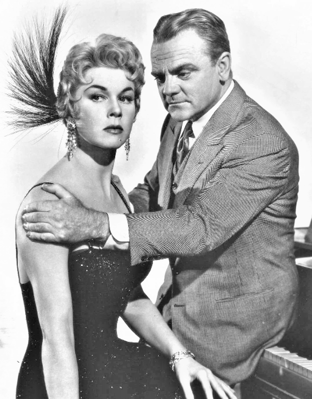 Doris Day and James Cagney in #LoveMeOrLeaveMe in 1955.
#TCMParty #FilmTwitter 
#Hollywood #movies