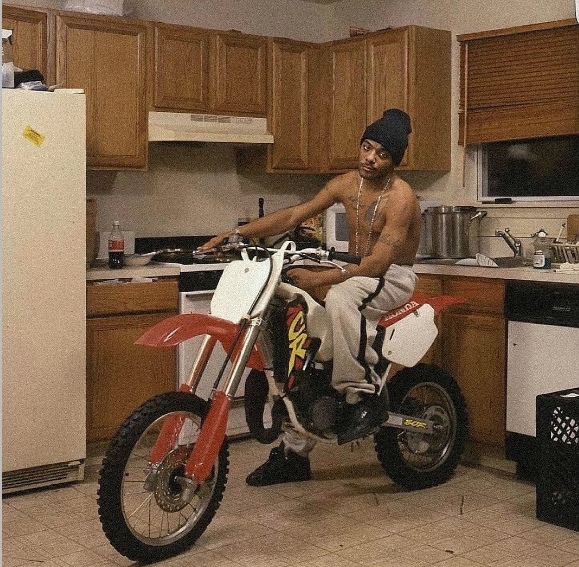 ArchivinCulture's tweet photo. Prodigy MobbDeep , 1990s . https://t.co/tGPWrDwdgy