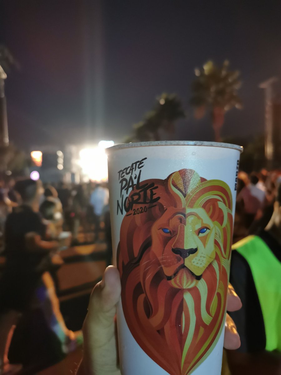 JuanraQuintero's tweet photo. @CervezaTecate 1. Desde 2014
2. Tame Impala https://t.co/BRfHrV2bOb