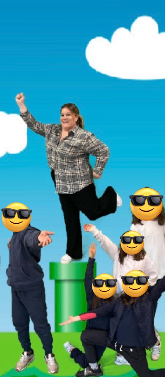 ms_storto's tweet photo. The grade 4/5s explored problems related to biodiversity loss at the STREAM Centre of Excellence.  @STREAM_ycdsb. They used the Bloxels app to turn their ideal habitats into video games! We even had some fun with the green screen! @StStephenCES https://t.co/1FSMr1Kd0m