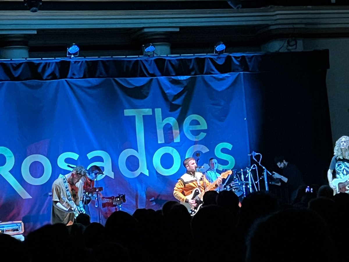 onlyonestevo's tweet photo. Nah then mi ducks. Coruscating gig from @TherosadocsUK tonight at City Hall Sheffield. These guys are on the way #gigtastic #tunes #fablus https://t.co/zM1FlW4T3h