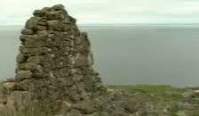 tourscotland's tweet photo. Tour #Scotland short 4K travel video Blog clip, with #Scottish music, of deserted clearances crofters cottages on ancestry, family history visit and trip to #Badbea on coast of #Caithness #Highlands People emigrated to #New #Zealand, #America and #Canada https://t.co/nXjbscwLAL https://t.co/8xHUWQpW3m