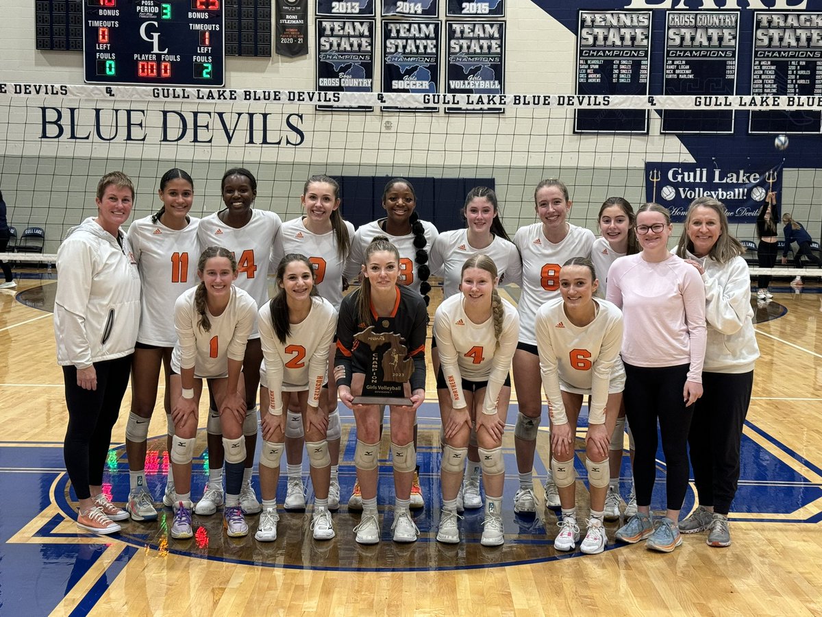 The Huskies are your District Champions as they won game 3 25-16 and take the match 3-0. #PACKsgrong #rollskies