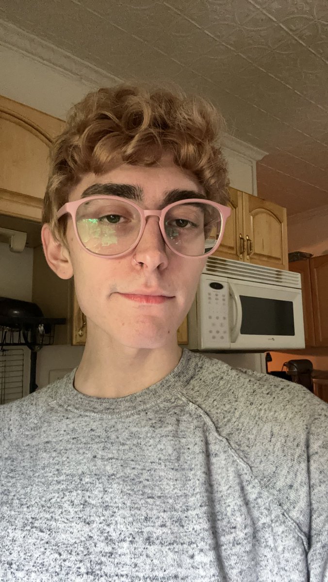 Austinjacobsxxx's tweet photo. The face
The ass 
And the cock https://t.co/j3hw1fiIbG