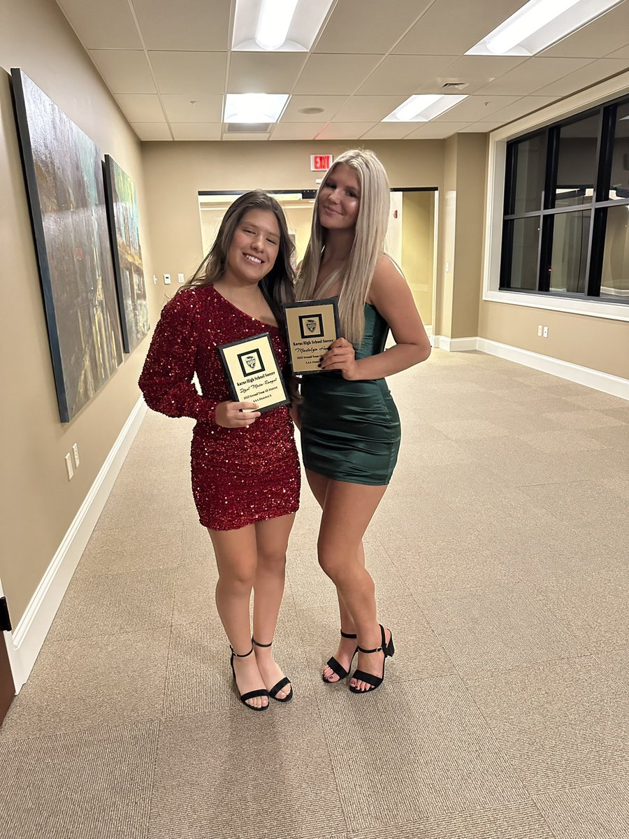 Congrats to these girls who earned AAA District3 honors! 
Itzel Mata-Rangel:AAA District3 Second-Team All District 
Alexis Maciejewski:AAA District3 First-Team All District 
Olivia Henry:AAA District3 First-Team All District 
Madelyn Hensley:AAA District3 Second-Team All District