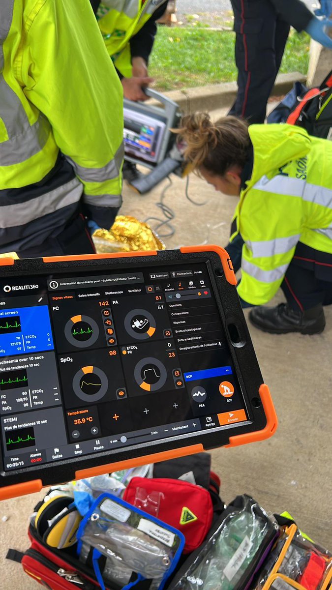 Sapeurs-pompiers de Saône-et-Loire tweet media