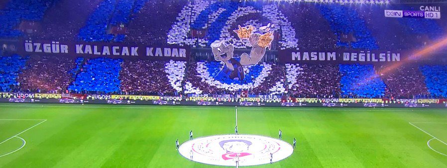 Özgür kalacak kadar Masum DEĞİLSİN! 🤨 <a href="/Fenerbahce/">Fenerbahçe SK</a>