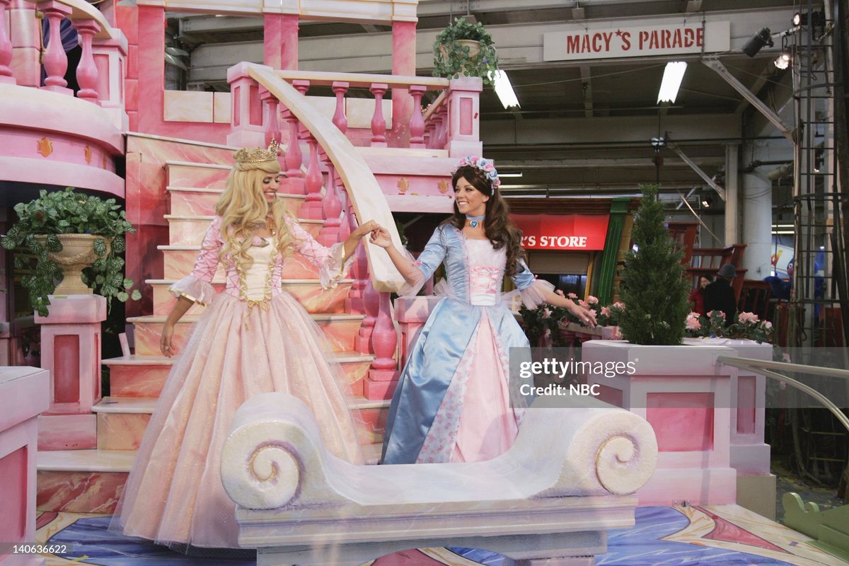 dollcinema's tweet photo. barbie as the princess and the pauper macy's thankgiving day parade float (2004) https://t.co/nAkPxmR7eu