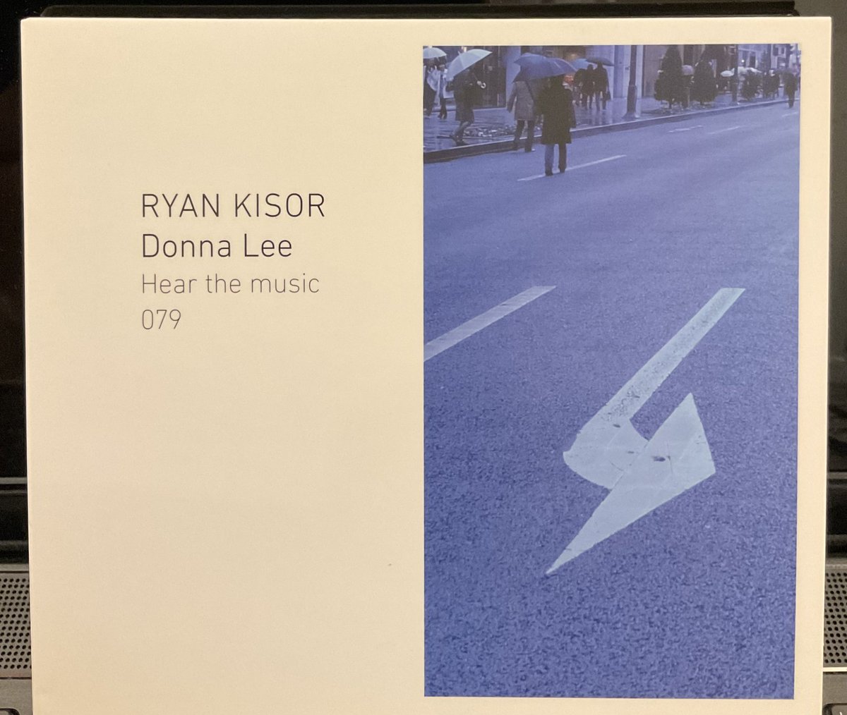 takanomasajazz's tweet photo. 2日前のアドリブ・ドンの答え🎶Donna Leeでした。Ryan KiserのTpの演奏がすごい👍ドラムスとのデュオ🎺🥁🎶コード楽器なしの演奏😳! このアルバム,他の曲には、ゴキゲンなオルガンのSam Yahelの参加したTrioとの共演です。#RyanKiser #SamYahel #OrganJazz #かっこいいハモンドオルガン https://t.co/yLLzH6oVuK