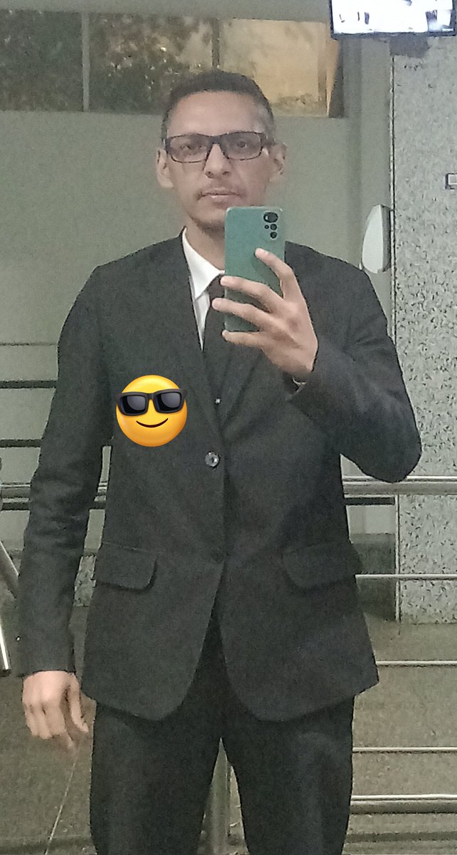 andy161283's tweet photo. Bora hj pra @dedalosbar curtir a folga merecida. Segurança tbm tem direito de f** gostoso. @dotadusxXx @26_cmZN @IuxLuli @joo_rafyynha @BaixadaAmador https://t.co/vwPbLn2r3V