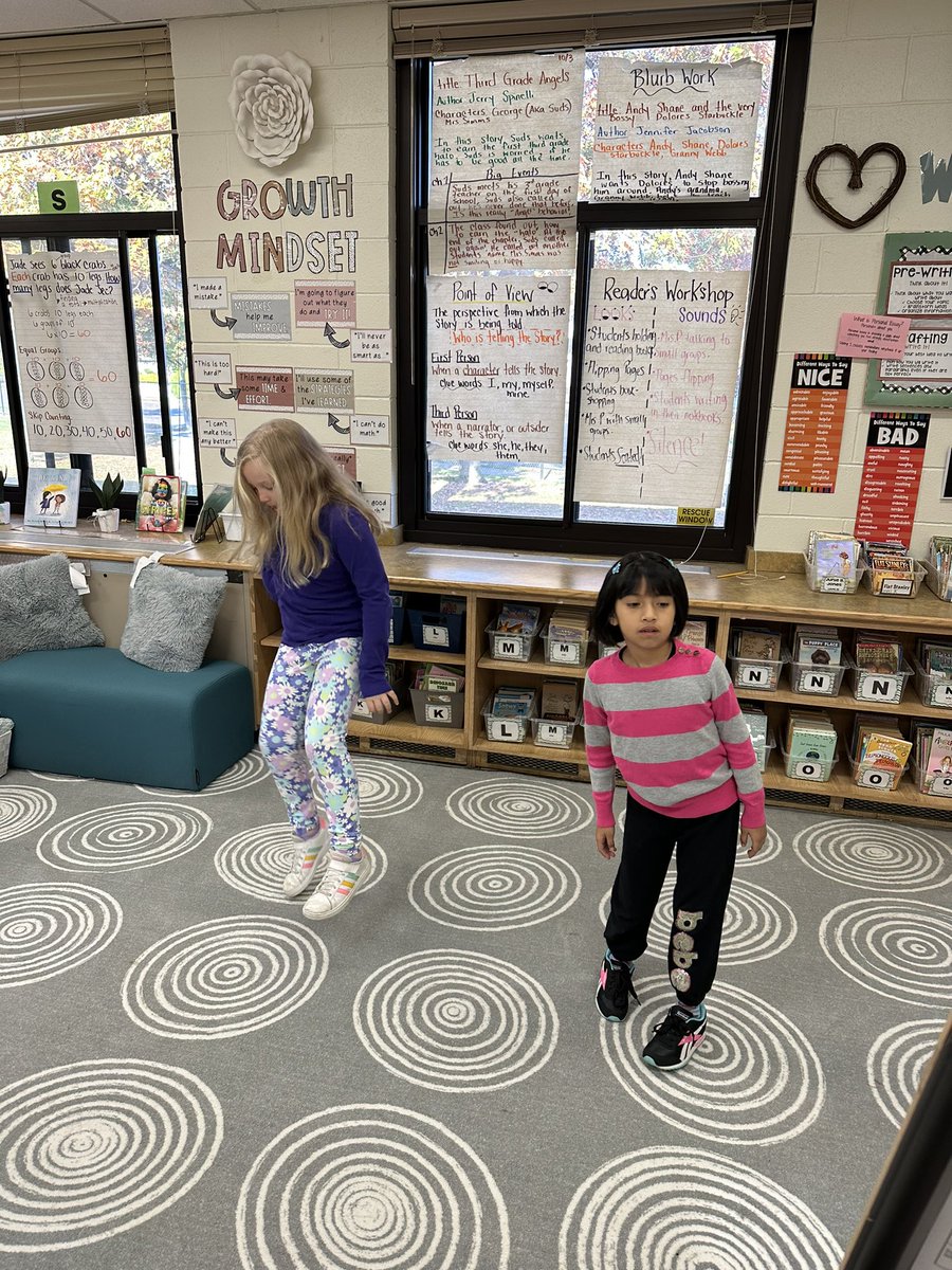 Anastasia Petridis tweet media