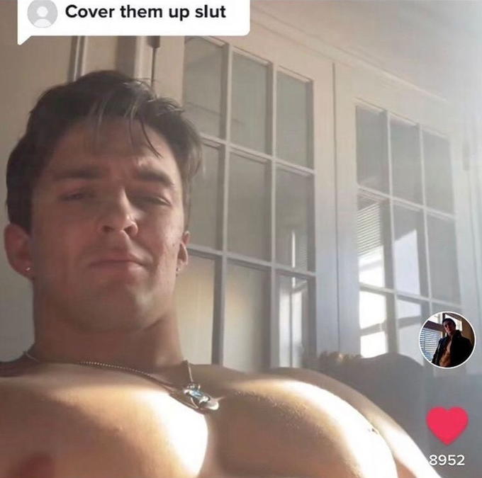 ㅤ  ㅤ  ／　trevor in my pfp