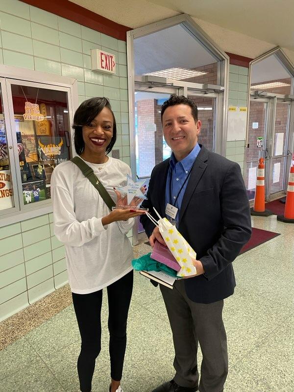 Congratulations Ms. Britton for winning the Rockstar Teacher award! We are SO very proud of you and grateful to have you as a part of our team! #ltstitans #titanslead #AppleDistinguishedSchool @NPSchools_VA