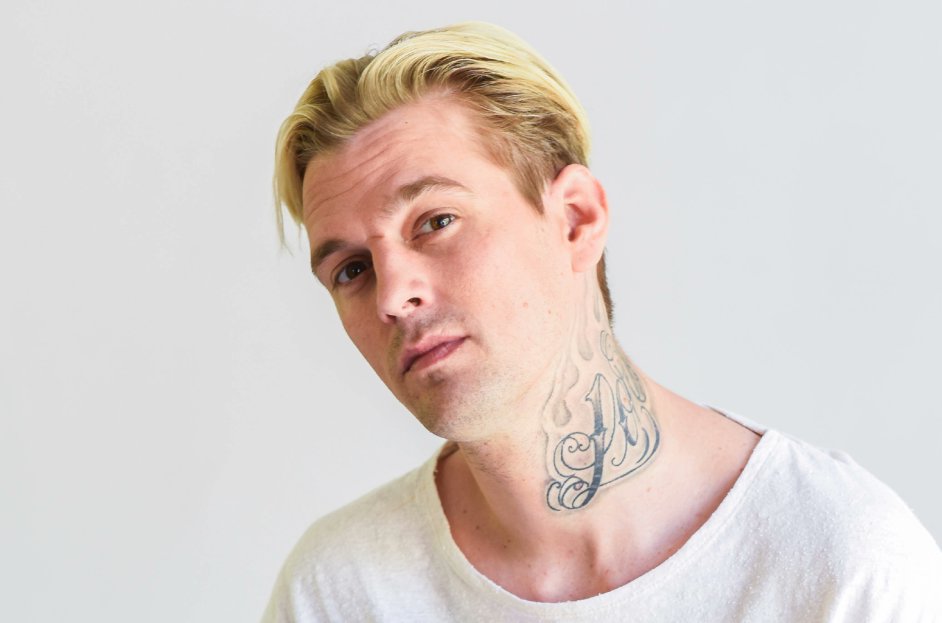 BSBFangirls's tweet photo. Remembering Aaron Carter: #InHonorOfAC https://t.co/2grFBxsCxo https://t.co/qGND8Sd3w3