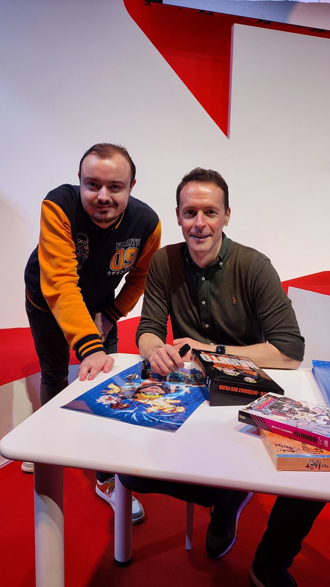 AlexBourtereau's tweet photo. J'ai eu le grand plaisir aujourd'hui de rencontrer @ChrisHespel, notre Sasuke Uchiwa francophone, Jude Sharp et tant d'autres choses.. J'ai grandi avec et j'ai toujours sa voix dans mon oreille, ça fait quelque chose quand même ! https://t.co/9Nn3J1Q0x9