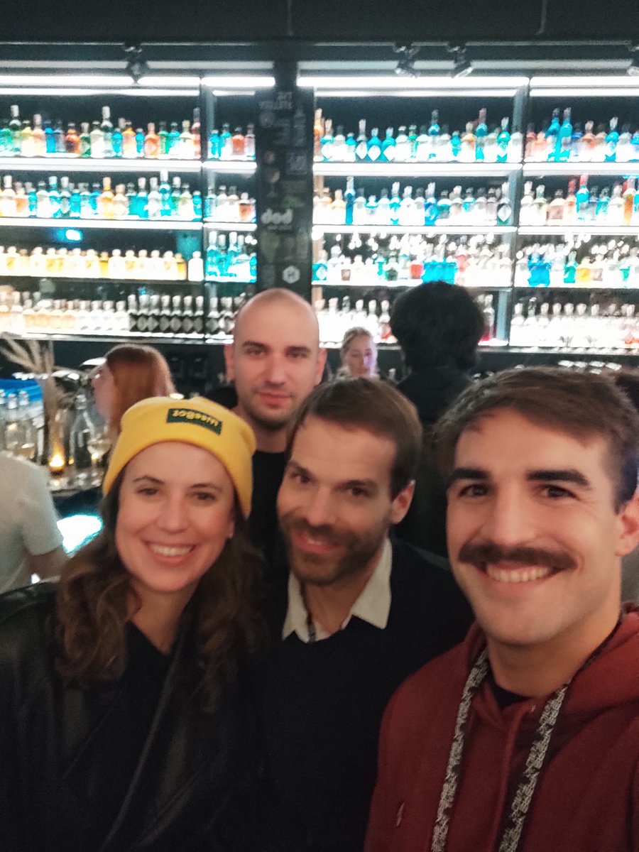 High Quality People On Solana <a href="/HeyAndyS/">Solandy 🎓</a> <a href="/VeneSolana32/">VeneSolana32</a> #HQPOS 😂