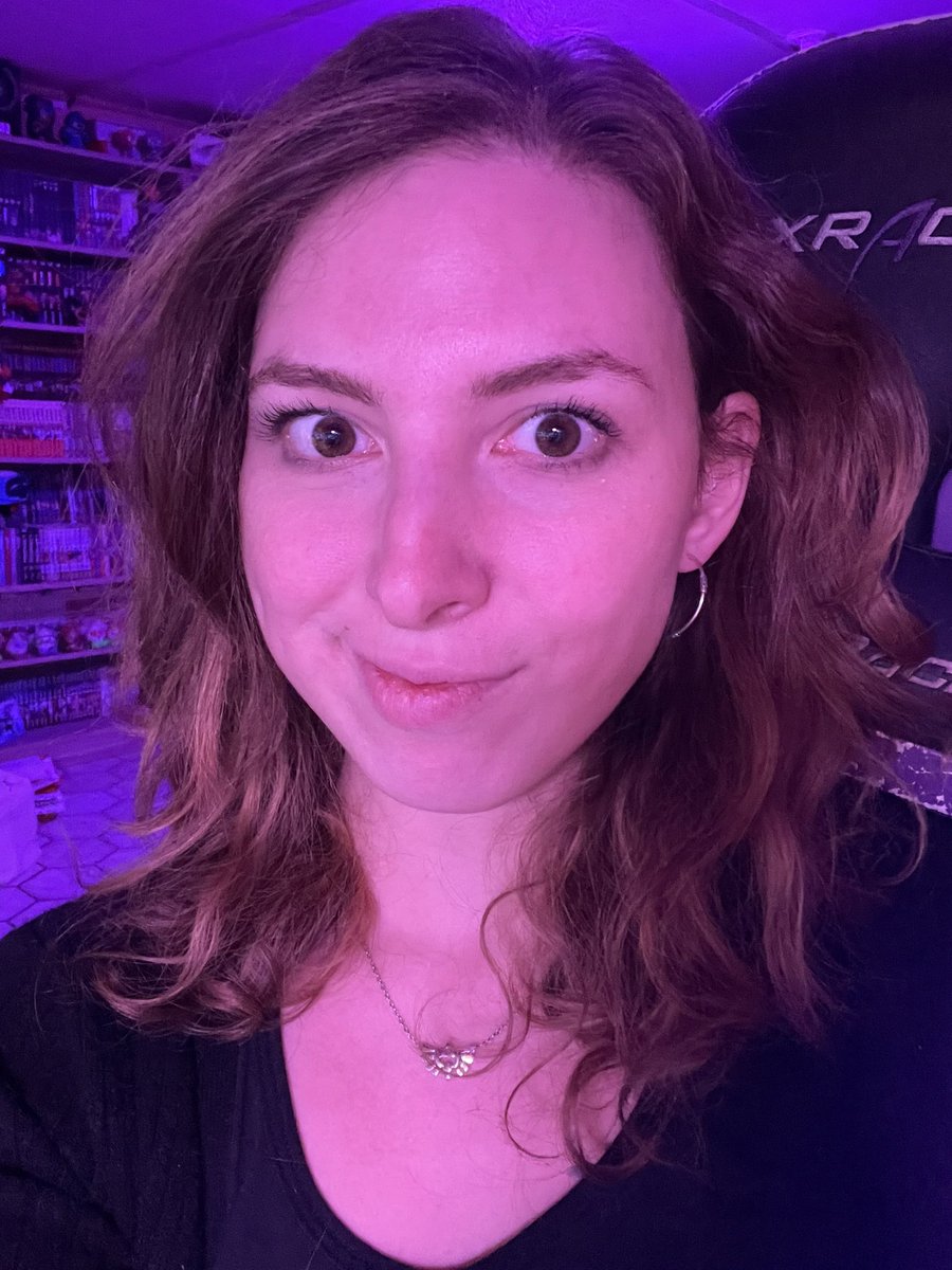 En live pour <a href="/EtTaCause/">#EtTaCause2025 / 10 - 11 - 12 OCTOBRE 💙💜</a> et le <a href="/leplanning/">Le Planning familial</a> ce soir et tout le weekend !

twitch.tv/dovvzie