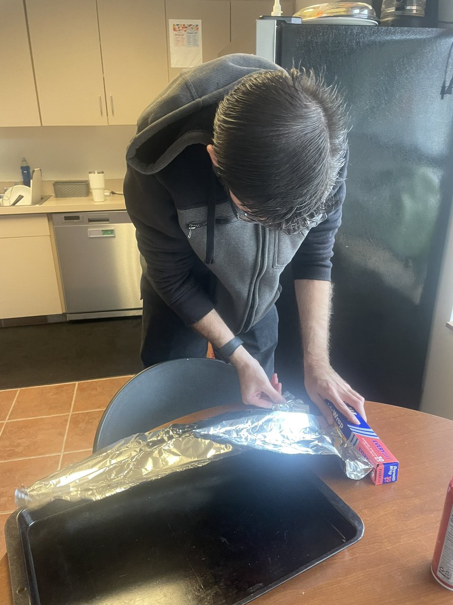 JoreeMorris's tweet photo. Today in the #granttransitionprogram we made #kfcbowls for lunch, and what a hit! We learned how to peel potatoes and make mashed potatoes from scratch, how to time out what to cook when, and how to work together on meal planning. So delicious and easy to make. #independentliving https://t.co/4xhyVeCjyJ
