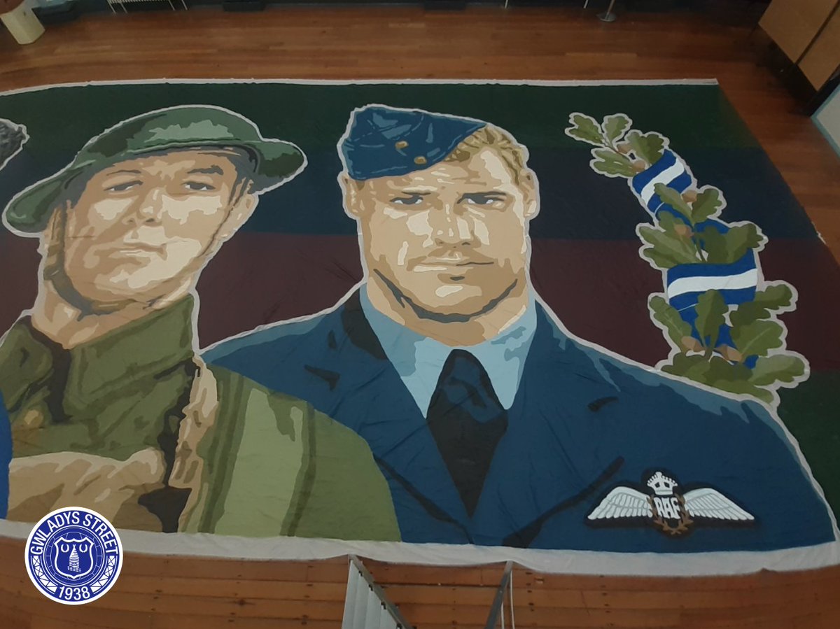 Quick preview of the new hand painted banner that has been made to mark this weekend's Remembrance fixture. It will be on display in the Gwladys Street before tomorrow afternoon's kick off.