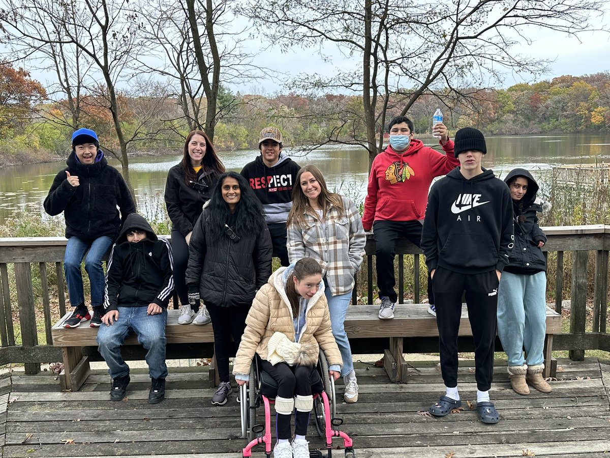 EG Creates LOVED being back at Sunrise Lake! <a href="/lrapinchuk/">Lindsey Rapinchuk</a> <a href="/M_Pampati/">Meera Pampati</a>