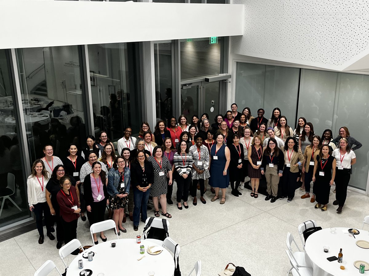 W_inLS's tweet image. How many political scientists does it take to organize a group photo?
Great memories from our conference last month...