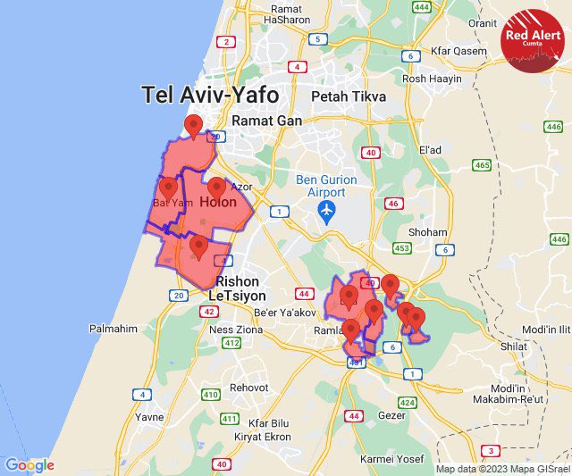 sentdefender's tweet photo. Rocket Attack now on Tel Aviv and Central Israel. https://t.co/hjKs9YYc7U